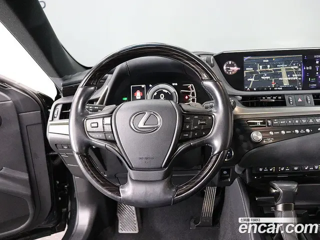 Lexus ES 2021 2.5 автомат (вариатор), миниатюра 9 Lexus ES 2021 2.5 автомат (вариатор), миниатюра 9
