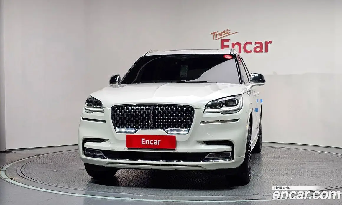 Lincoln Aviator 2021 3.0 автомат (гидро), фото 3 Lincoln Aviator 2021 3.0 автомат (гидро), фото 3