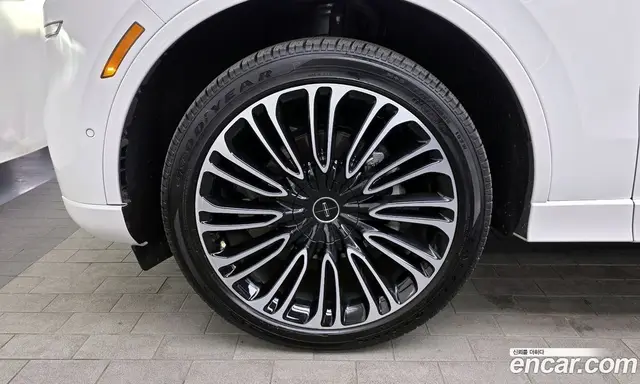 Lincoln Aviator 2023 3.0 автомат (гидро), миниатюра 5 Lincoln Aviator 2023 3.0 автомат (гидро), миниатюра 5