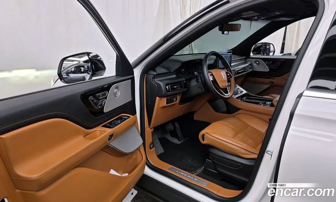 Lincoln Aviator 2023 3.0 автомат (гидро), фото 10 Lincoln Aviator 2023 3.0 автомат (гидро), фото 10