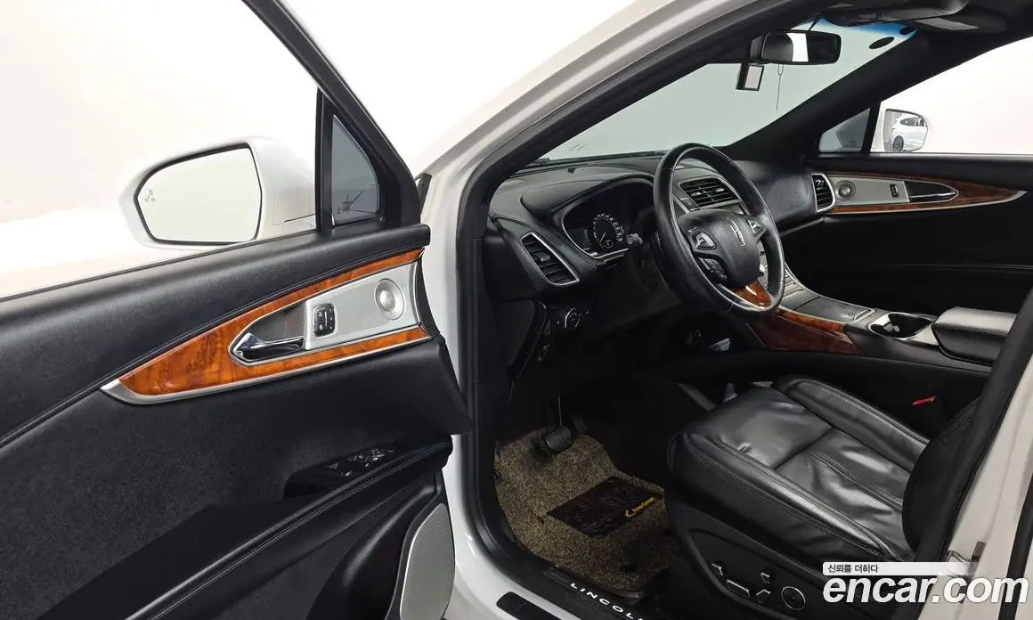Lincoln MKX 2018 2.7 автомат (гидро), фото 13 Lincoln MKX 2018 2.7 автомат (гидро), фото 13