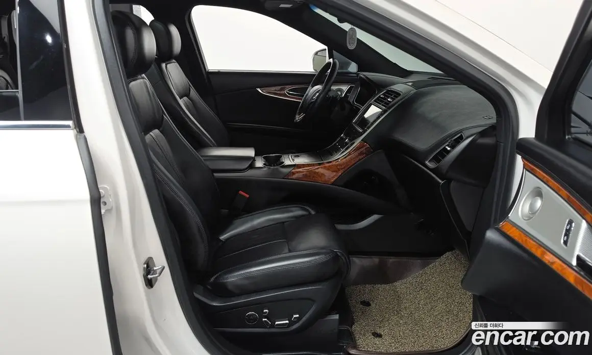 Lincoln MKX 2018 2.7 автомат (гидро), фото 16 Lincoln MKX 2018 2.7 автомат (гидро), фото 16