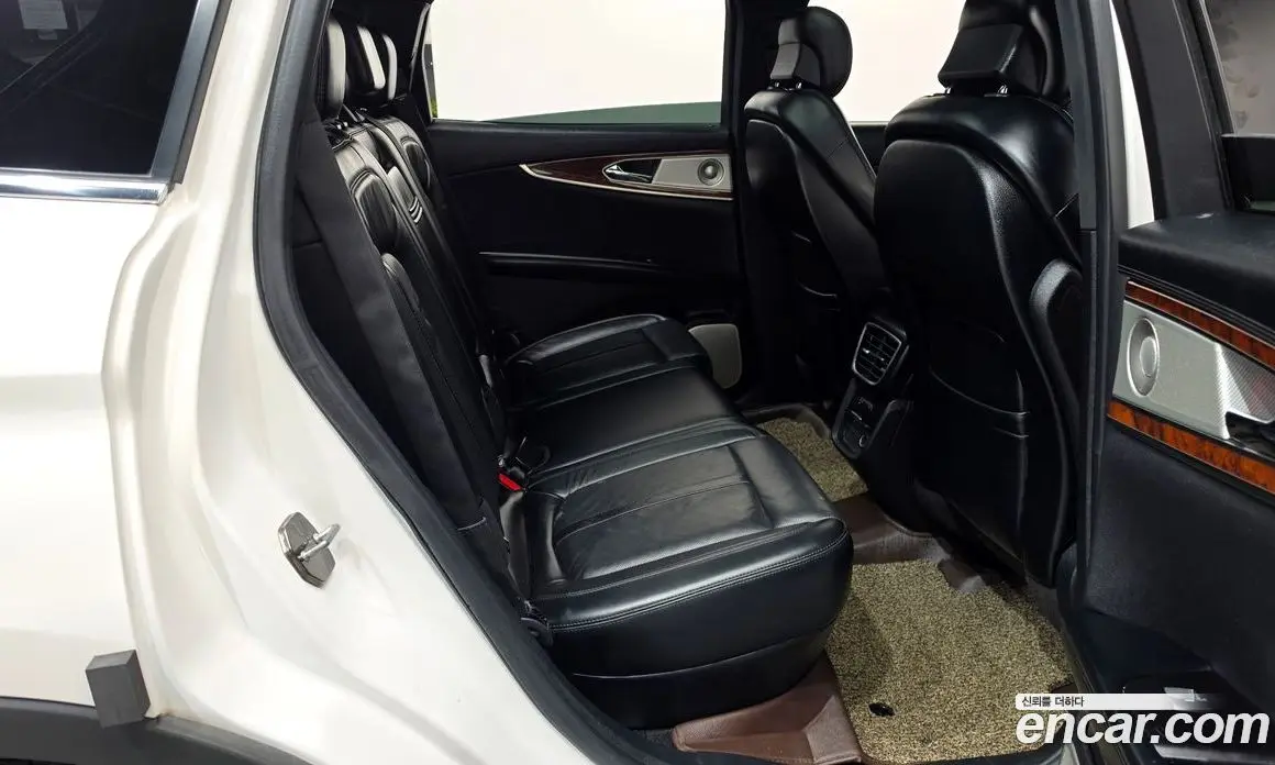 Lincoln MKX 2018 2.7 автомат (гидро), фото 17 Lincoln MKX 2018 2.7 автомат (гидро), фото 17