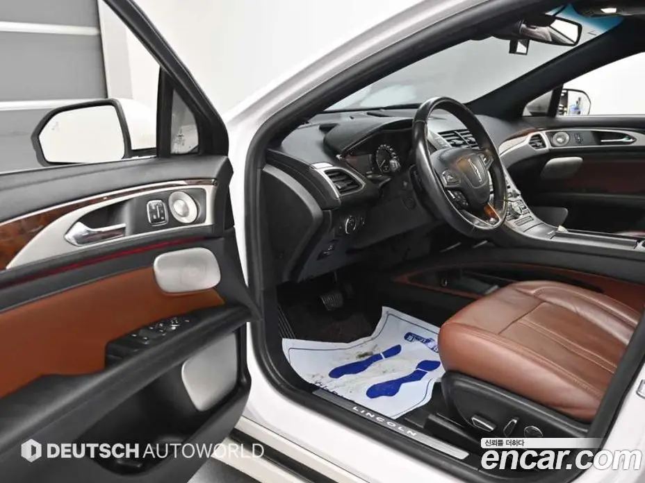 Lincoln MKZ 2019 2.0 автомат (гидро), фото 11 Lincoln MKZ 2019 2.0 автомат (гидро), фото 11