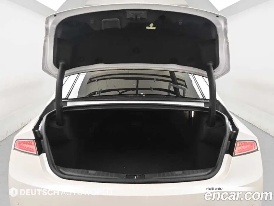 Lincoln MKZ 2019 2.0 автомат (гидро), фото 19 Lincoln MKZ 2019 2.0 автомат (гидро), фото 19