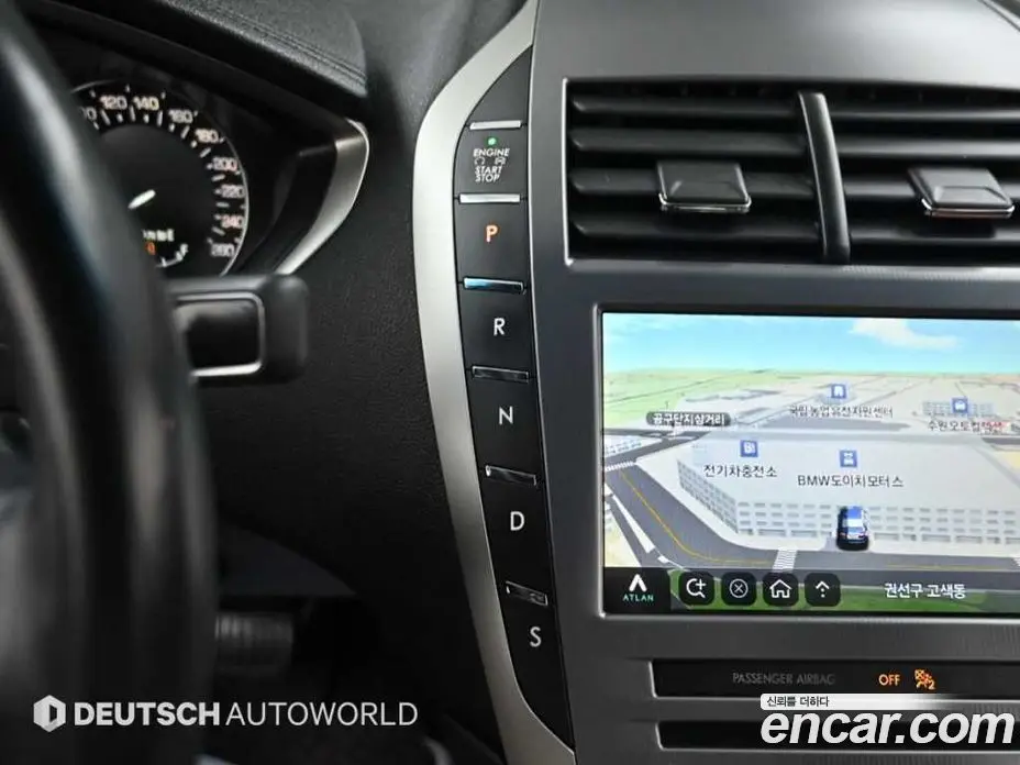 Lincoln MKZ 2019 2.0 автомат (гидро), фото 9 Lincoln MKZ 2019 2.0 автомат (гидро), фото 9