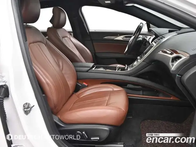Lincoln MKZ 2019 2.0 автомат (гидро), миниатюра 10 Lincoln MKZ 2019 2.0 автомат (гидро), миниатюра 10