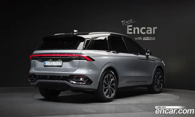 Lincoln Nautilus 2024 2.0 автомат (гидро), миниатюра 2 Lincoln Nautilus 2024 2.0 автомат (гидро), миниатюра 2