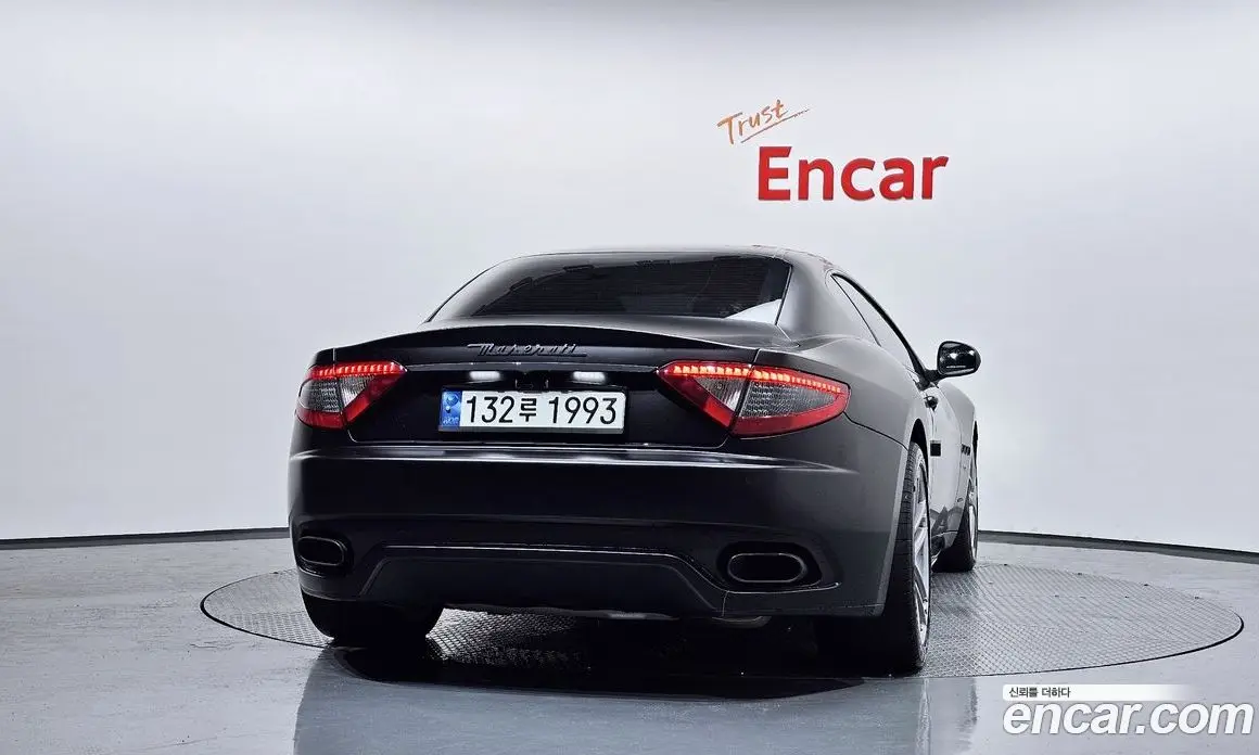 Maserati GranTurismo 2015 4.7 автомат (гидро), фото 4 Maserati GranTurismo 2015 4.7 автомат (гидро), фото 4
