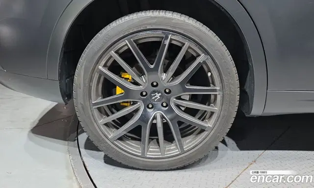 Maserati Levante 2017 3.0 автомат (гидро), миниатюра 5 Maserati Levante 2017 3.0 автомат (гидро), миниатюра 5