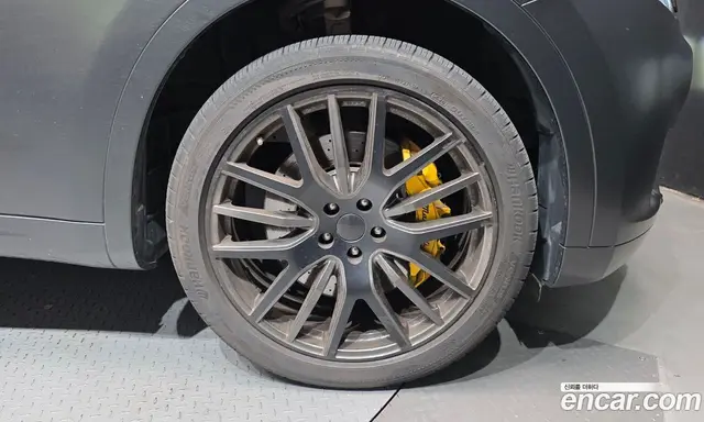 Maserati Levante 2017 3.0 автомат (гидро), миниатюра 7 Maserati Levante 2017 3.0 автомат (гидро), миниатюра 7