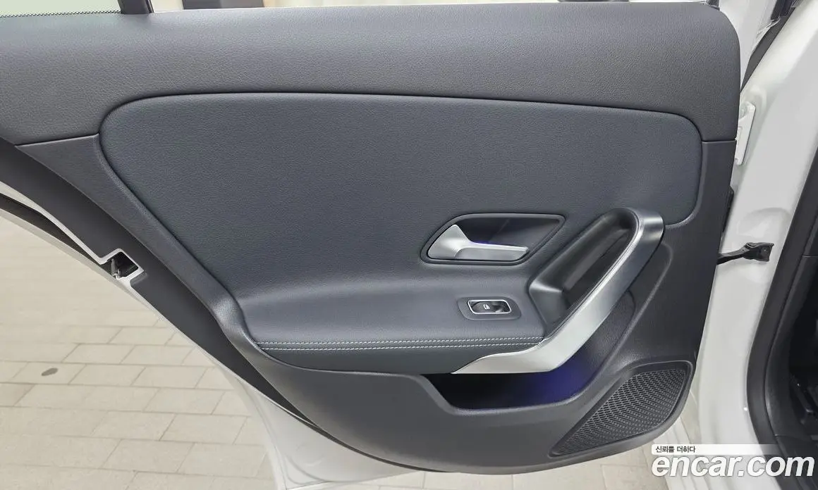 Mercedes-Benz A-Class 2025 2.0 автомат (гидро), фото 14 Mercedes-Benz A-Class 2025 2.0 автомат (гидро), фото 14