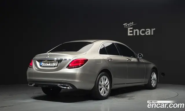 Mercedes-Benz C-Class 2020 2.0 автомат (гидро), миниатюра 2