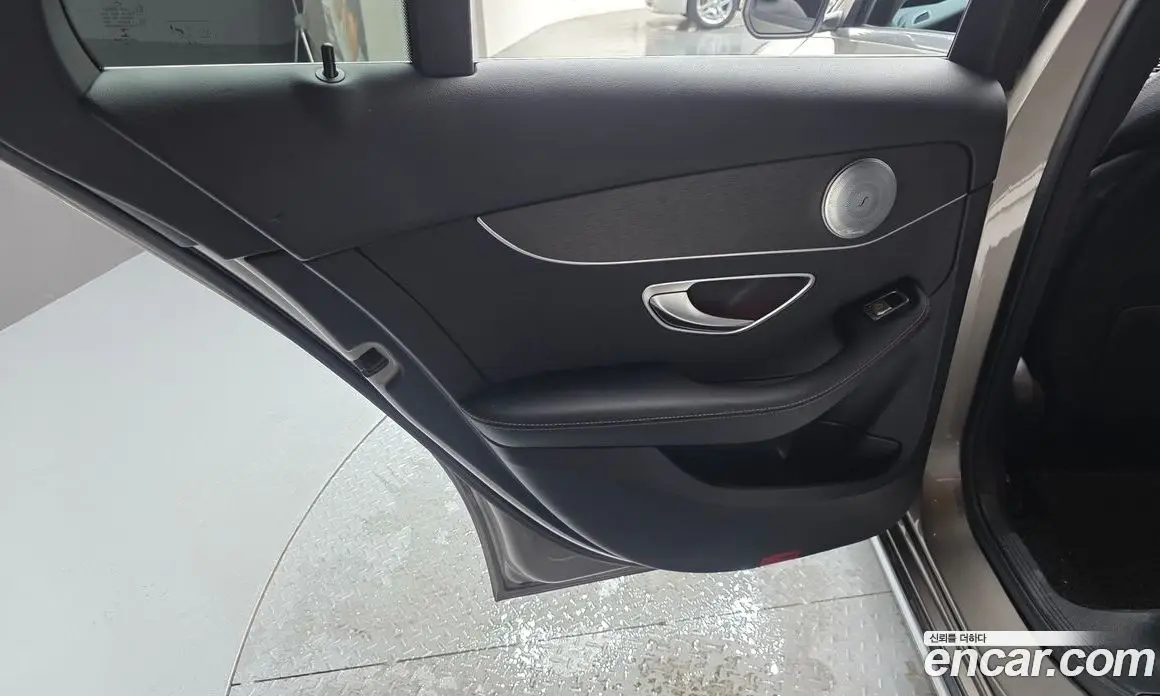 Mercedes-Benz C-Class 2020 2.0 автомат (гидро), фото 15
