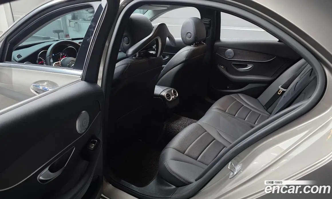 Mercedes-Benz C-Class 2020 2.0 автомат (гидро), фото 17