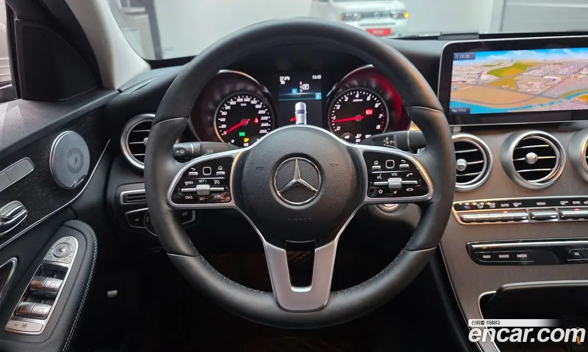 Mercedes-Benz C-Class 2020 2.0 автомат (гидро), фото 19