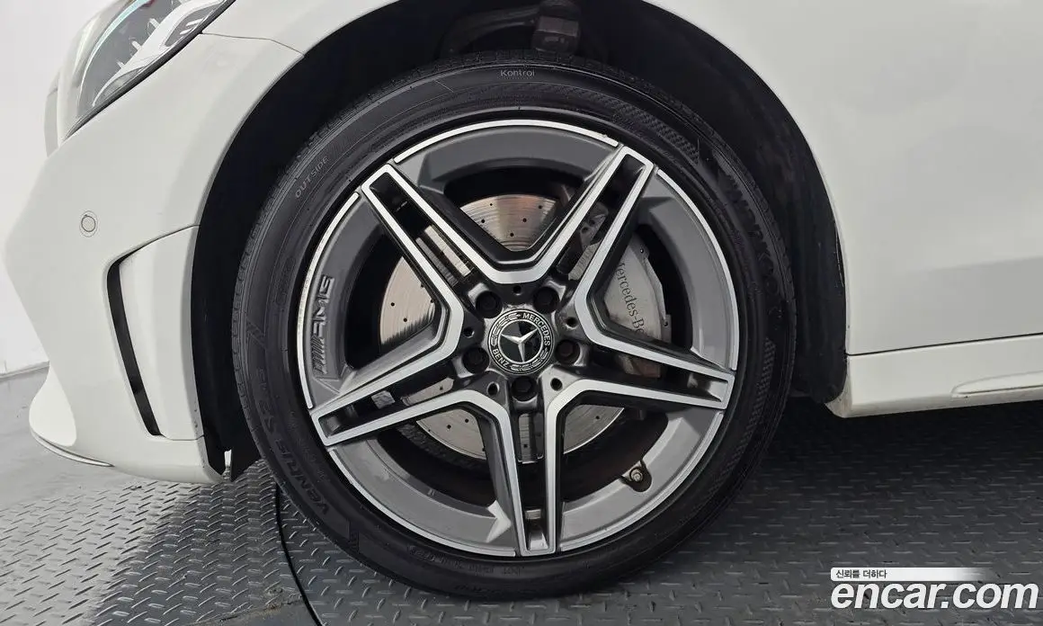 Mercedes-Benz C-Class 2020 2.0 автомат (гидро), фото 5