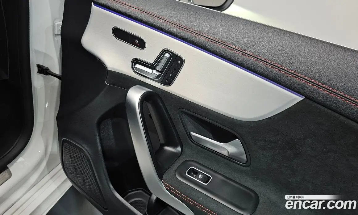 Mercedes-Benz CLA-Class 2025 2.0 автомат (гидро), фото 26