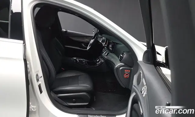 Mercedes-Benz E-Class 2018 2.0 автомат (гидро), миниатюра 11 Mercedes-Benz E-Class 2018 2.0 автомат (гидро), миниатюра 11