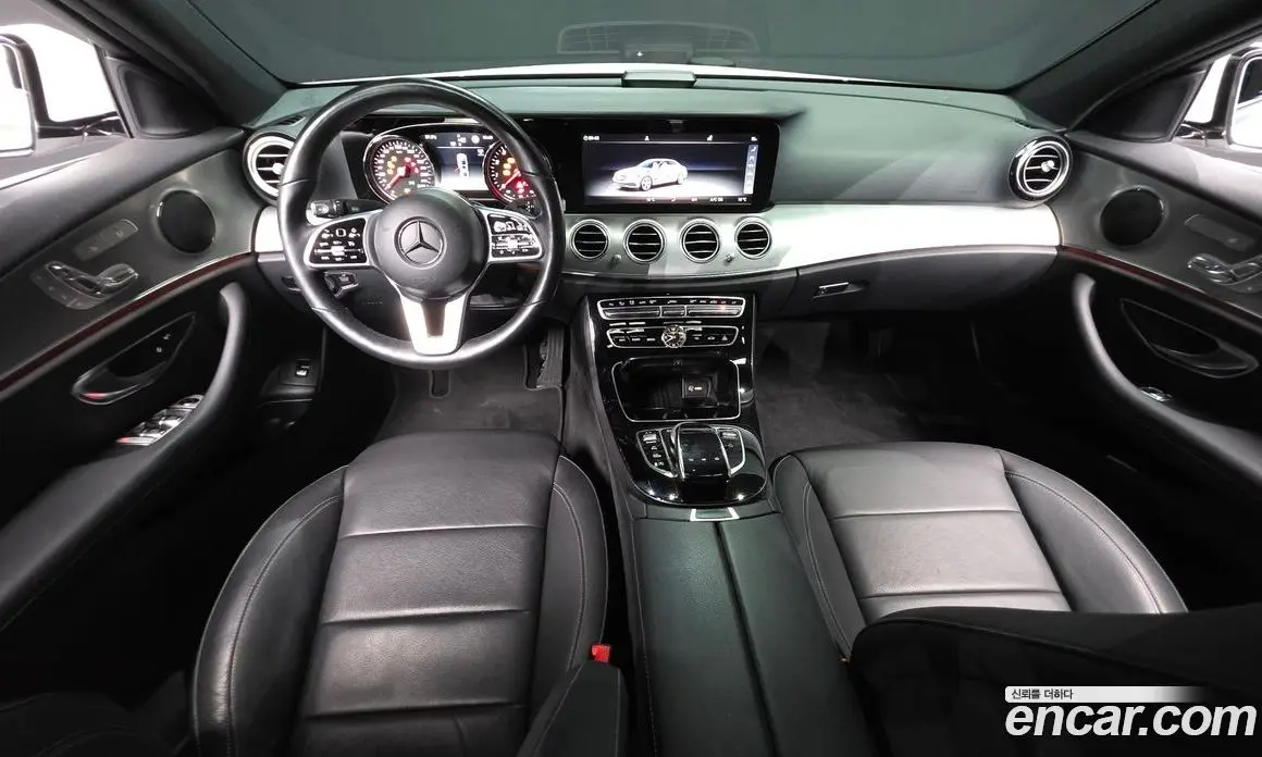 Mercedes-Benz E-Class 2018 2.0 автомат (гидро), фото 7 Mercedes-Benz E-Class 2018 2.0 автомат (гидро), фото 7