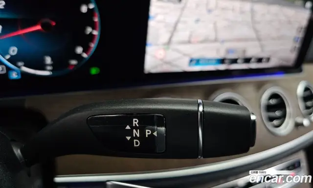 Mercedes-Benz E-Class 2022 2.0 автомат (гидро), миниатюра 9 Mercedes-Benz E-Class 2022 2.0 автомат (гидро), миниатюра 9