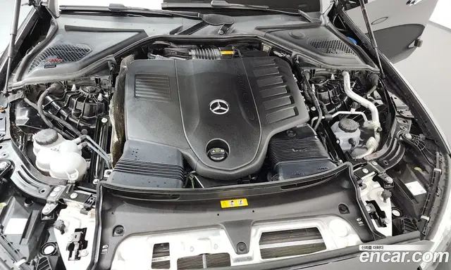Mercedes-Benz E-Class 2024 3.0 автомат (гидро), миниатюра 6