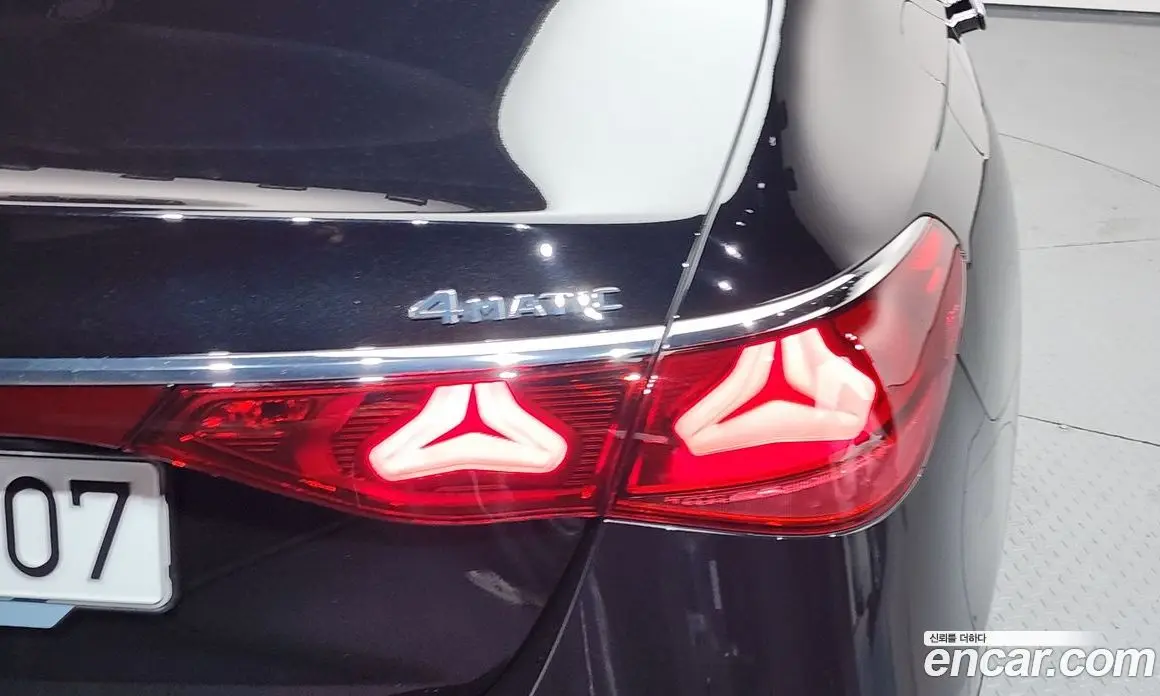 Mercedes-Benz E-Class 2024 3.0 автомат (гидро), фото 9