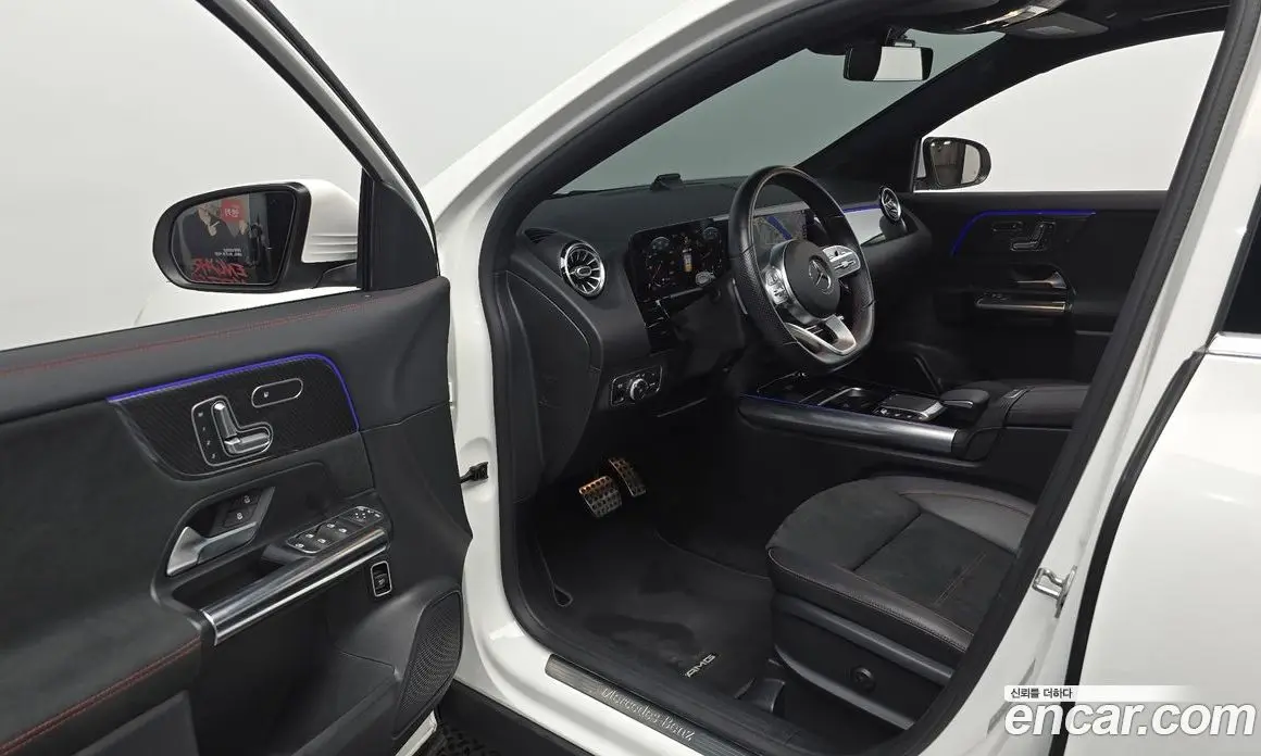 Mercedes-Benz GLA-Class 2020 2.0 автомат (гидро), фото 12