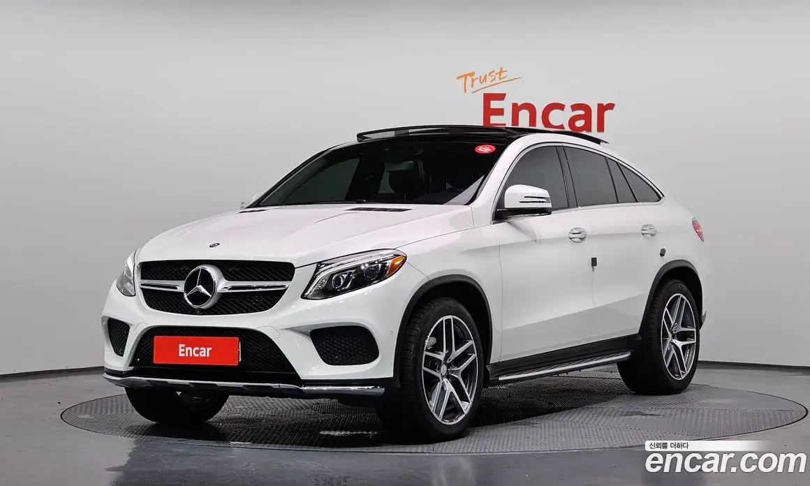 Mercedes-Benz GLE-Class 2017 3.0 автомат (гидро), фото 1 Mercedes-Benz GLE-Class 2017 3.0 автомат (гидро), фото 1