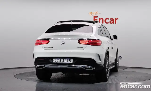 Mercedes-Benz GLE-Class 2017 3.0 автомат (гидро), миниатюра 4 Mercedes-Benz GLE-Class 2017 3.0 автомат (гидро), миниатюра 4