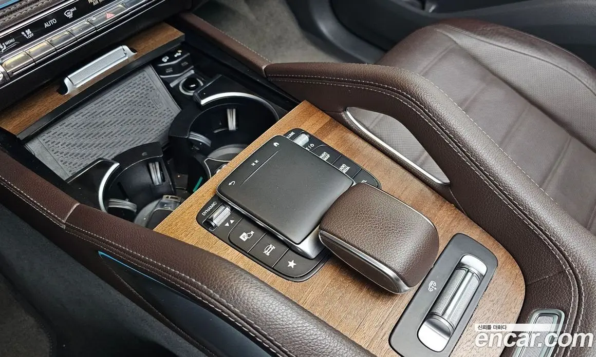 Mercedes-Benz GLE-Class 2020 3.0 автомат (гидро), фото 21 Mercedes-Benz GLE-Class 2020 3.0 автомат (гидро), фото 21