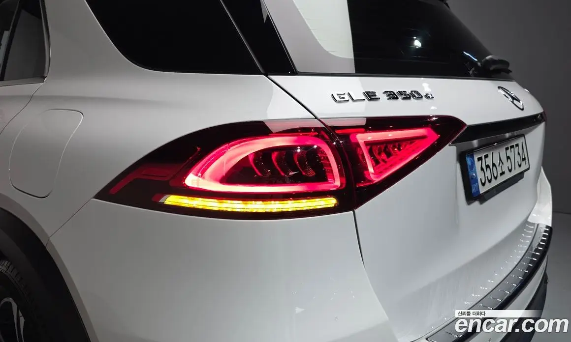 Mercedes-Benz GLE-Class 2022 2.0 автомат (гидро), фото 8 Mercedes-Benz GLE-Class 2022 2.0 автомат (гидро), фото 8