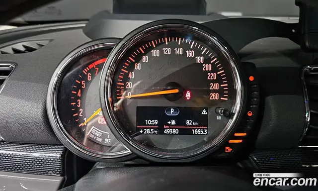 Mini Clubman 2016 2.0 автомат (гидро), миниатюра 8