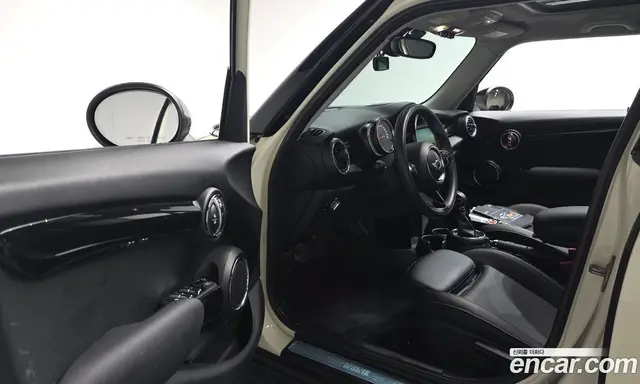 Mini Cooper 2015 1.5 автомат (гидро), миниатюра 12
