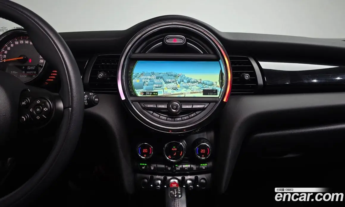 Mini Cooper 2015 1.5 автомат (гидро), фото 18 Mini Cooper 2015 1.5 автомат (гидро), фото 18