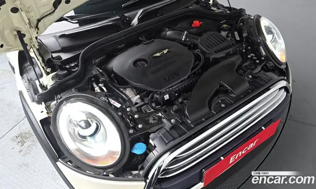 Mini Cooper 2015 1.5 автомат (гидро), миниатюра 5 Mini Cooper 2015 1.5 автомат (гидро), миниатюра 5