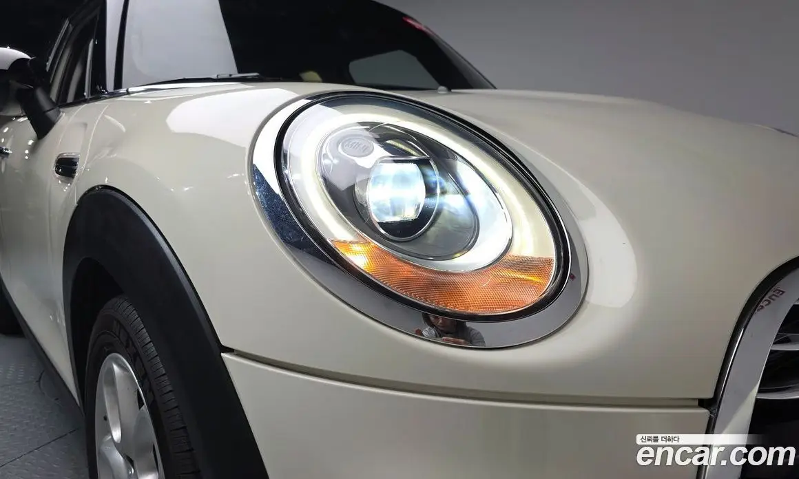 Mini Cooper 2015 1.5 автомат (гидро), фото 7 Mini Cooper 2015 1.5 автомат (гидро), фото 7