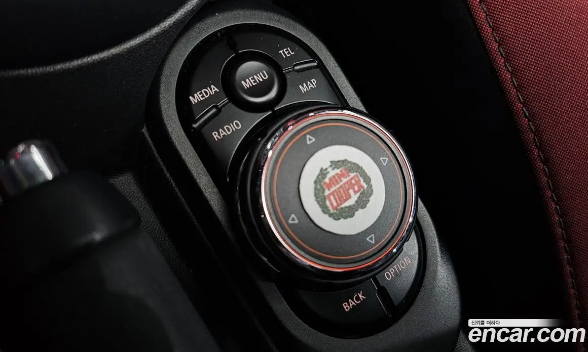 Mini Cooper 2017 2.0 автомат (гидро), фото 26 Mini Cooper 2017 2.0 автомат (гидро), фото 26