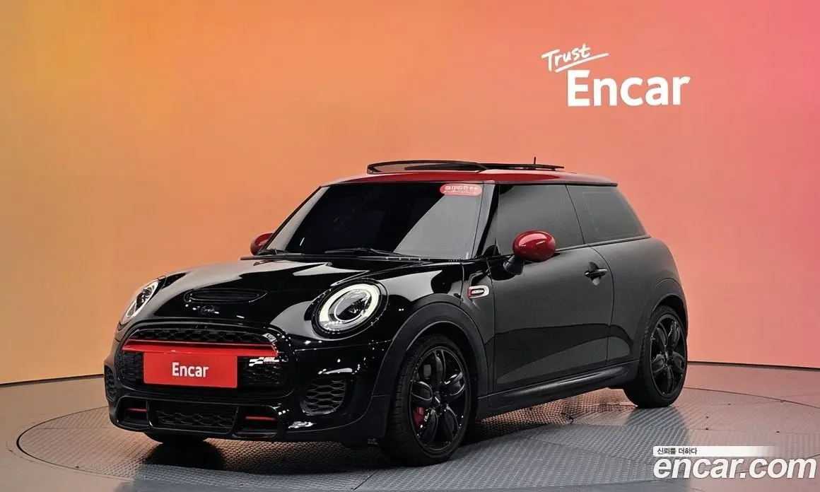 Mini Cooper 2017 2.0 автомат (гидро), фото 29 Mini Cooper 2017 2.0 автомат (гидро), фото 29