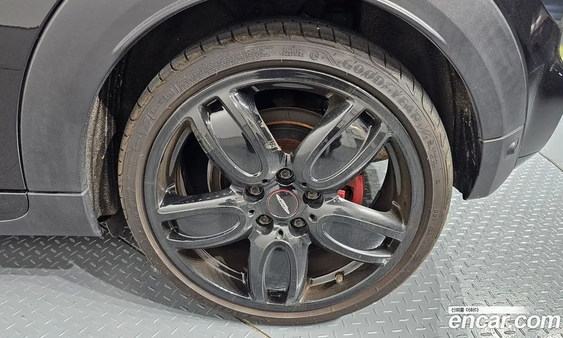 Mini Cooper 2017 2.0 автомат (гидро), фото 6 Mini Cooper 2017 2.0 автомат (гидро), фото 6