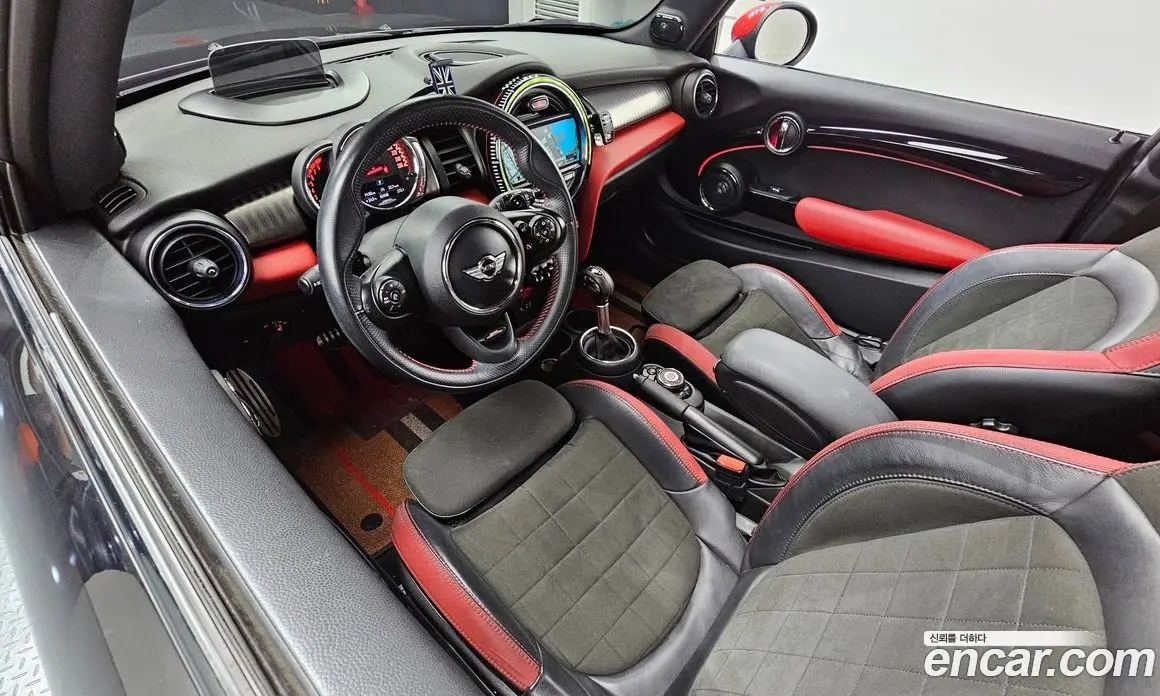 Mini Cooper 2017 2.0 автомат (гидро), фото 9 Mini Cooper 2017 2.0 автомат (гидро), фото 9