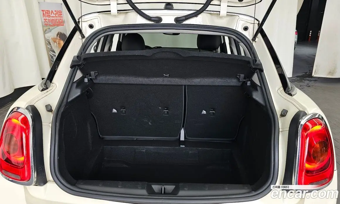 Mini Cooper 2018 1.5 автомат (гидро), фото 20 Mini Cooper 2018 1.5 автомат (гидро), фото 20