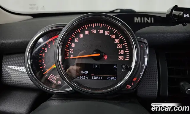 Mini Cooper 2018 1.5 автомат (гидро), миниатюра 8 Mini Cooper 2018 1.5 автомат (гидро), миниатюра 8