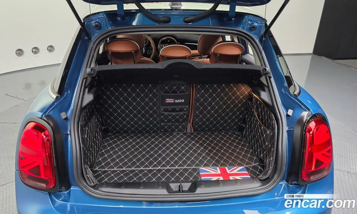 Mini Cooper 2024 2.0 автомат (гидро), фото 20