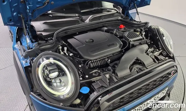 Mini Cooper 2024 2.0 автомат (гидро), миниатюра 6