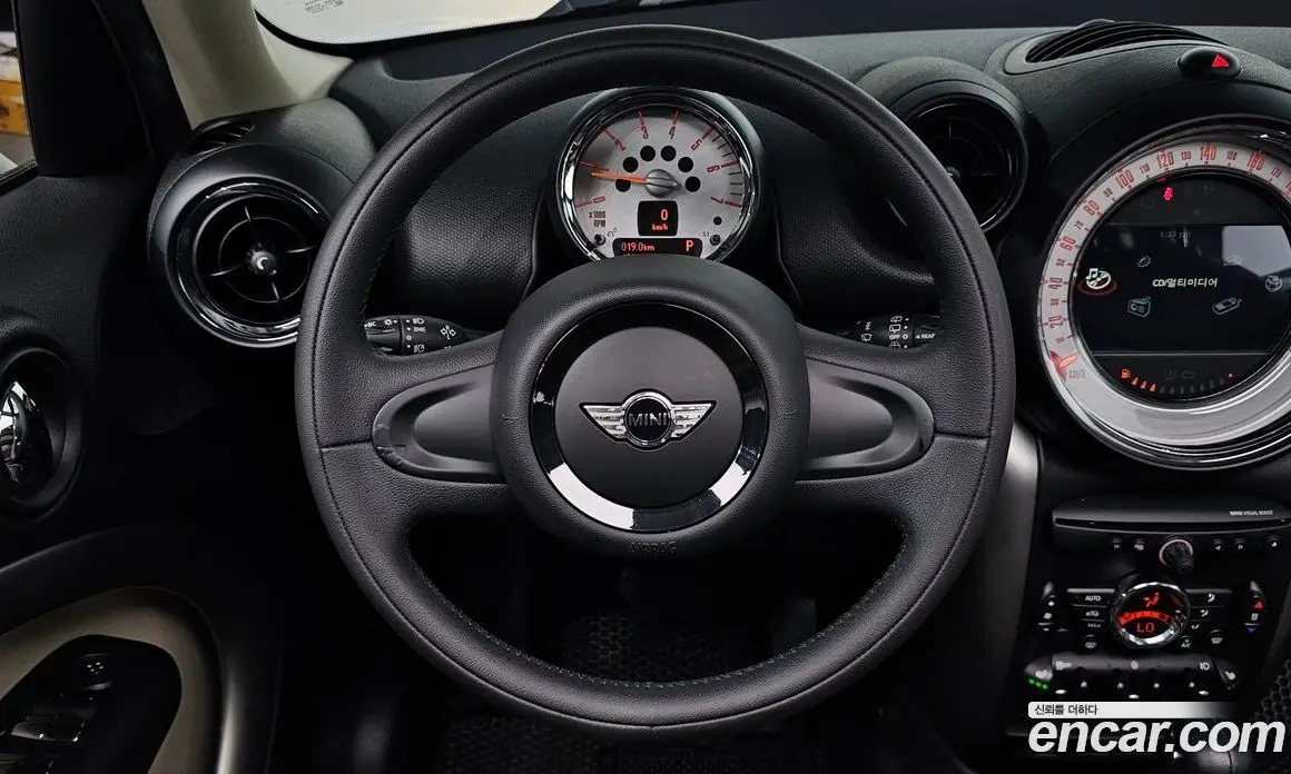 Mini Countryman 2013 2.0 автомат (гидро), фото 13 Mini Countryman 2013 2.0 автомат (гидро), фото 13