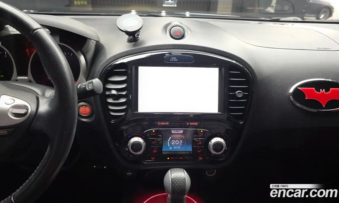 Nissan Juke 2015 1.6 автомат (гидро), фото 14 Nissan Juke 2015 1.6 автомат (гидро), фото 14