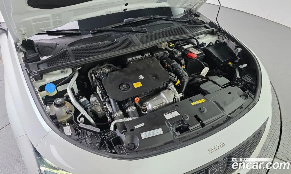 Peugeot 308 2023 1.5 автомат (гидро), фото 16 Peugeot 308 2023 1.5 автомат (гидро), фото 16