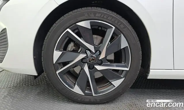Peugeot 308 2023 1.5 автомат (гидро), миниатюра 5 Peugeot 308 2023 1.5 автомат (гидро), миниатюра 5