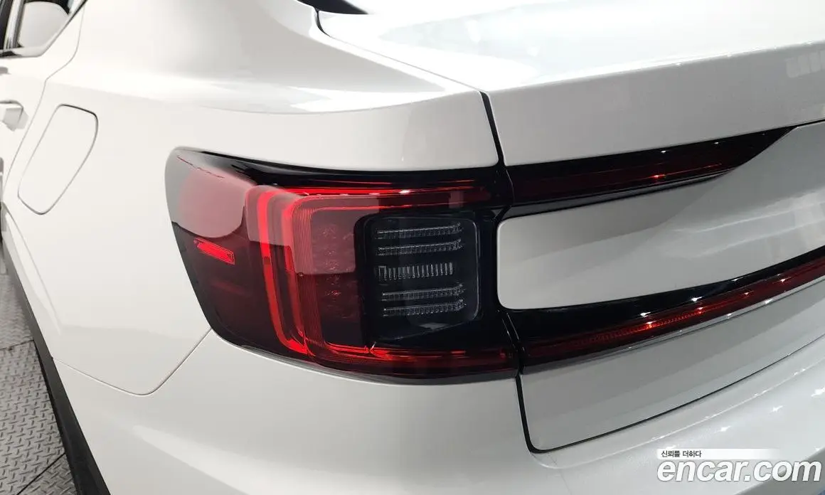 Polestar Polestar 2 2022 0.2 автомат (гидро), фото 9 Polestar Polestar 2 2022 0.2 автомат (гидро), фото 9
